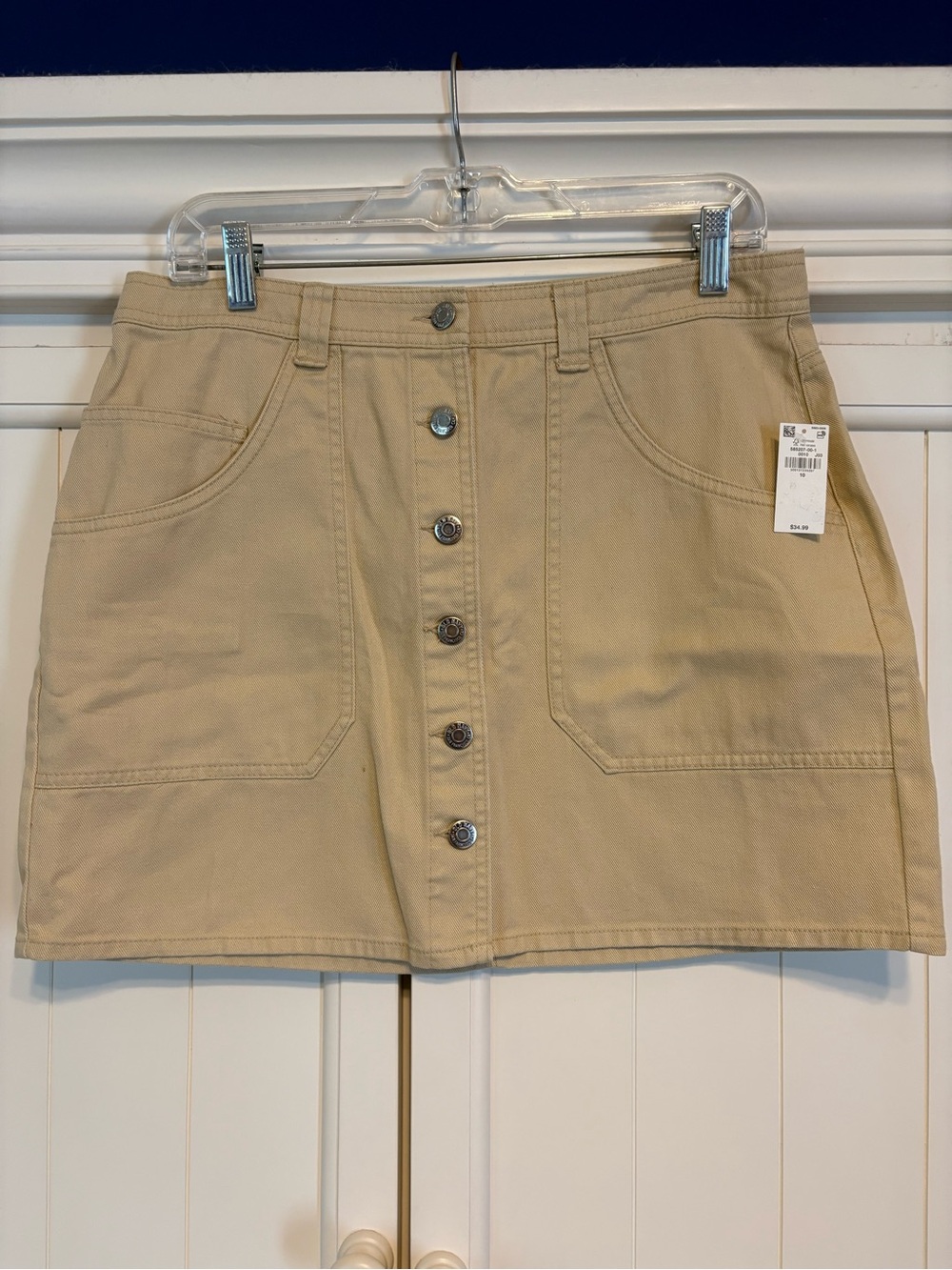 Old Navy Beige Button-Front Mini Skirt